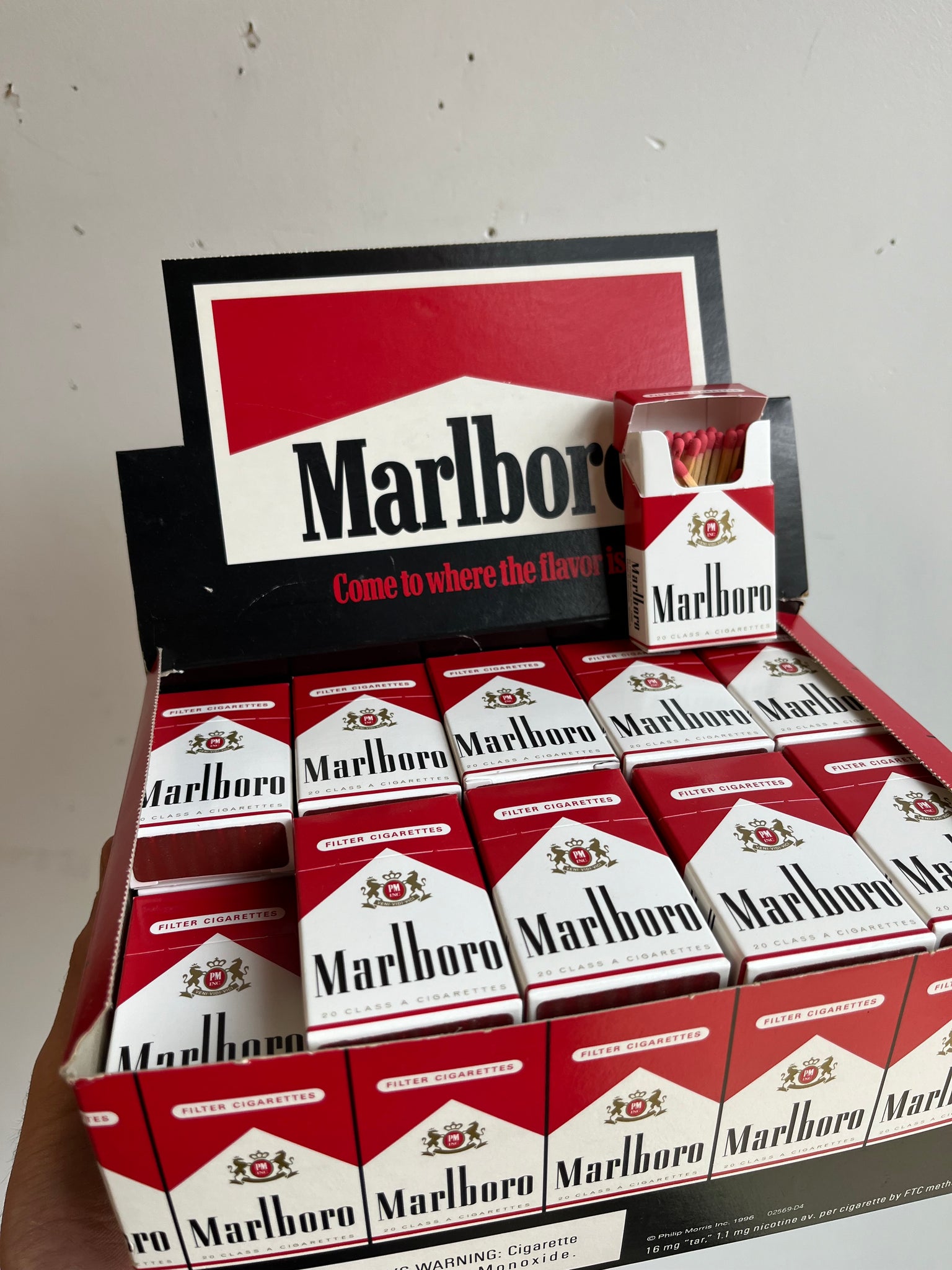 cigarette lighter gas refill S.T. Dupont cigarette lighter gas refill S.T. Dupont