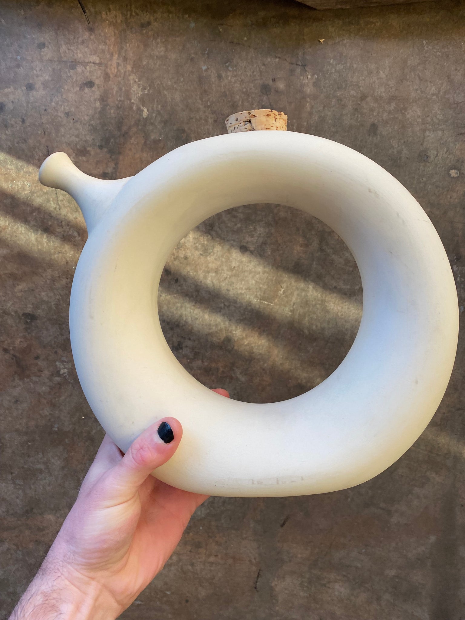 VTG Stoneware Ceramic Circle Carafe-White