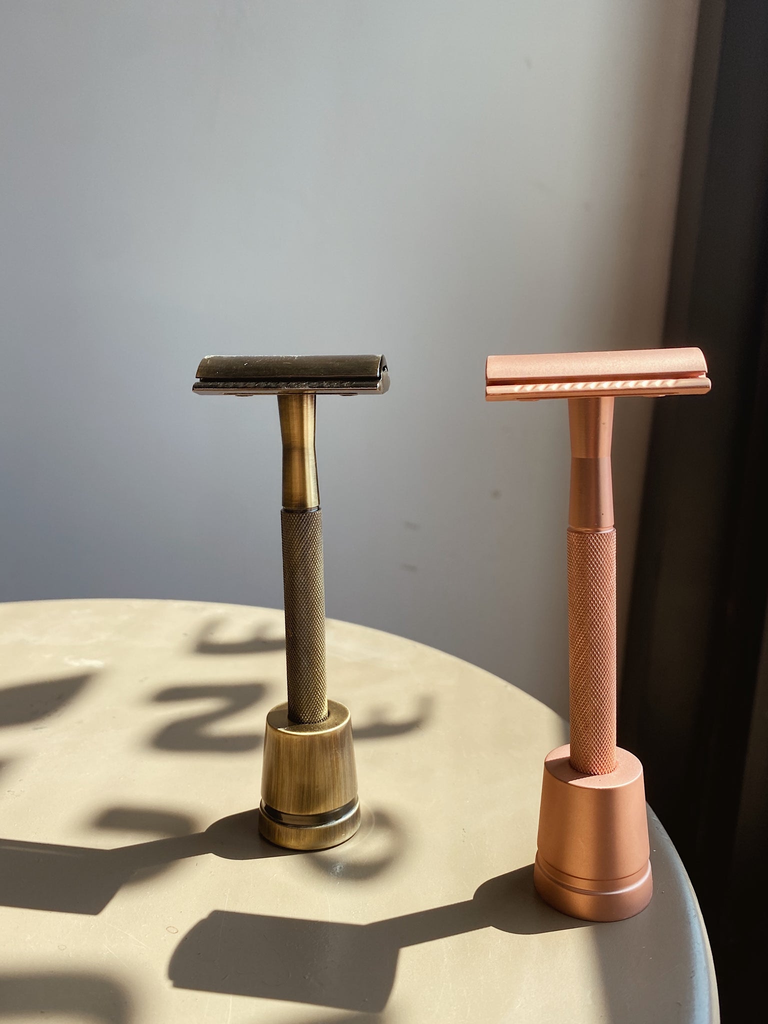 Reusable Stainless Steel Razor with Stand