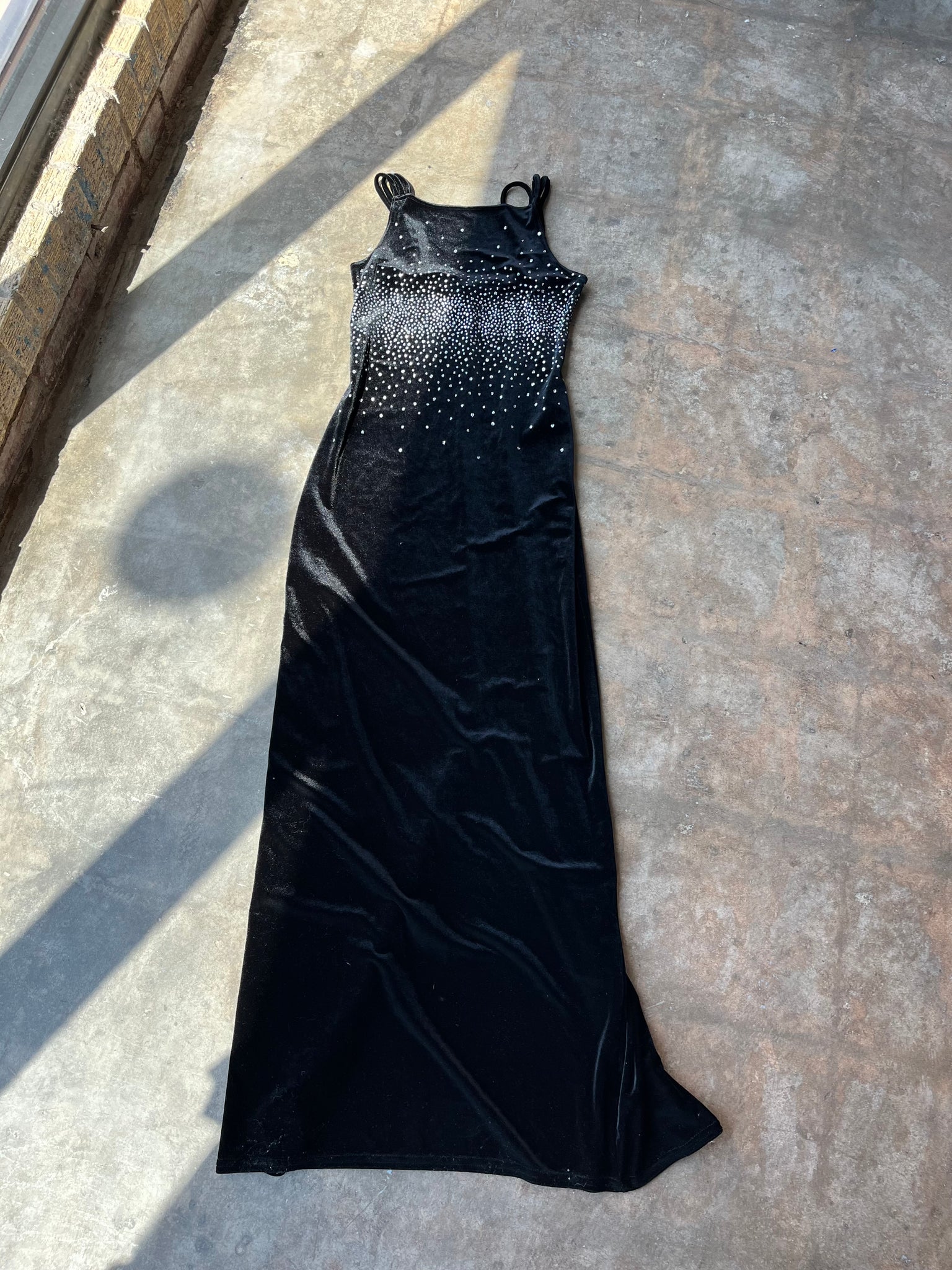90s Black Velvet and Rhinestone Dress – Jo & June Vintage