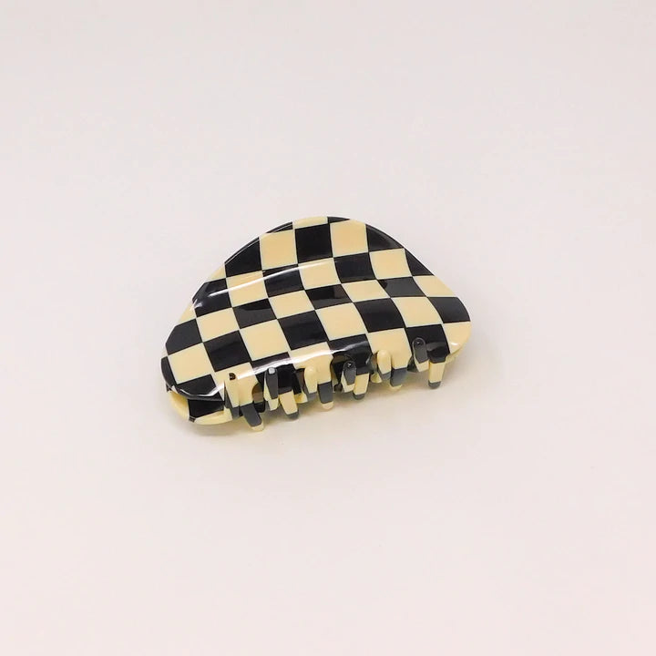 Large Claw Clip in Checkered